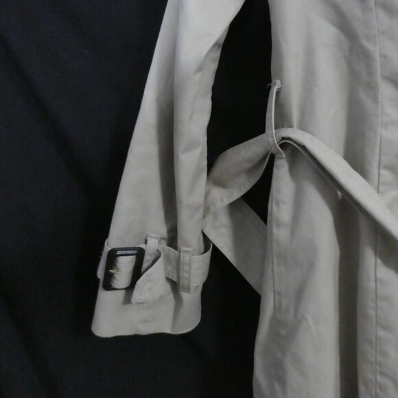 BANANA REPUBLIC | xs - extra small petite | Classic Beige Trench Coat with Belt - Picture 12 of 14